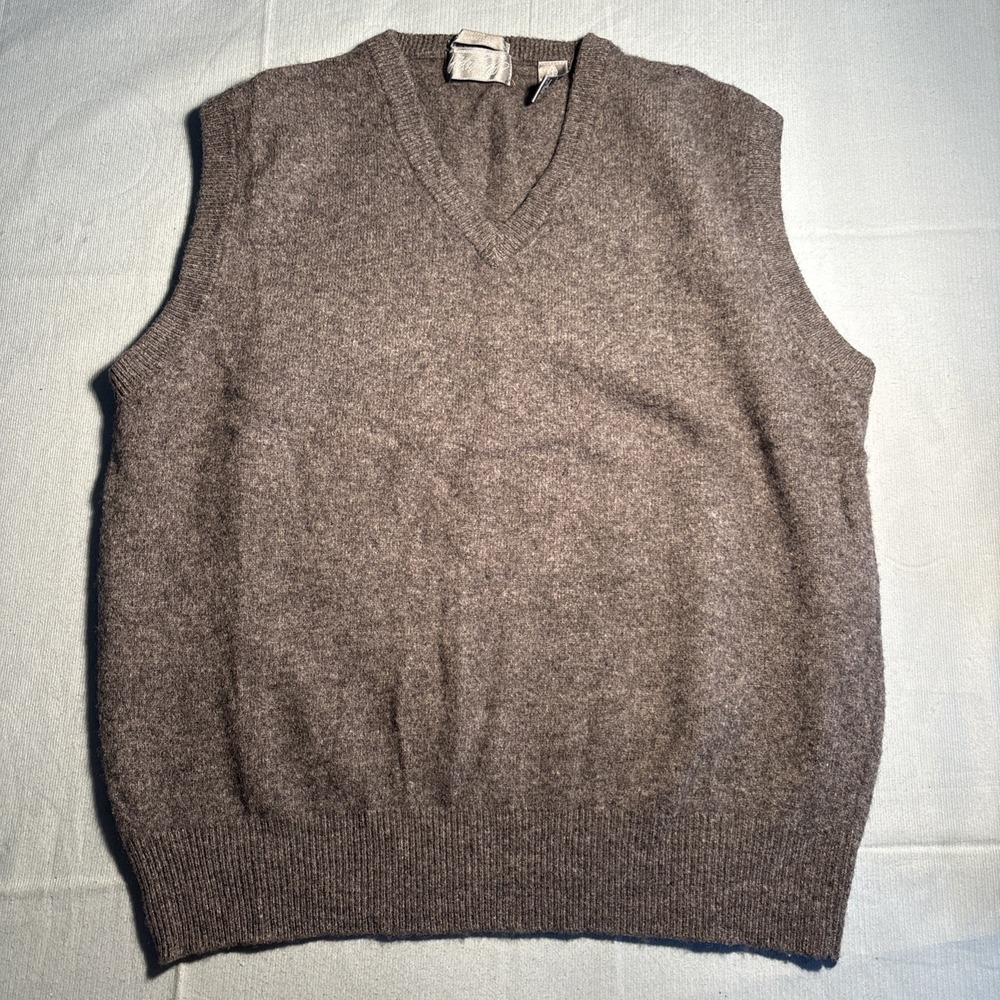 Lord & Taylor Kensington Collection Mens XL Brown Lambswool V-Neck Sweater Vest